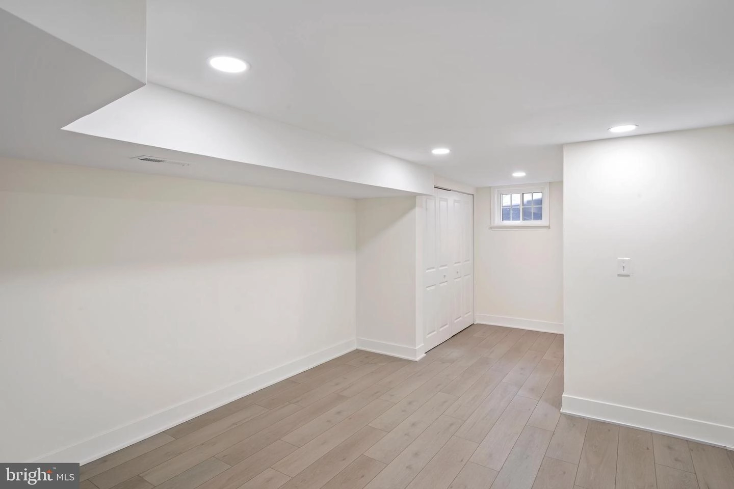 300 Williamsburg Dr, Silver Spring, MD 20901 photo 55