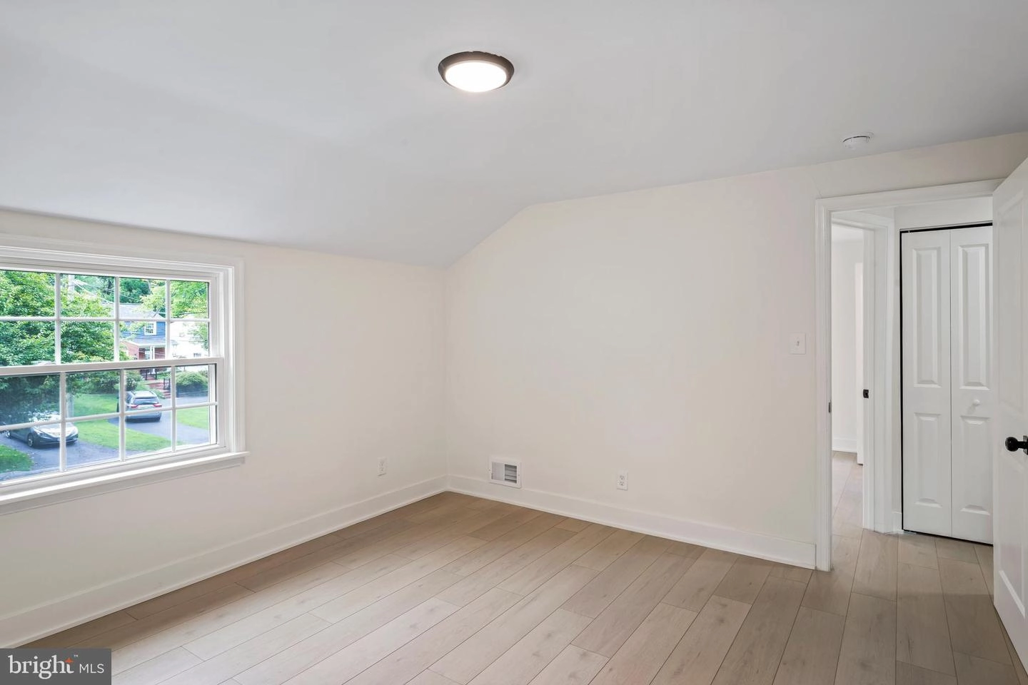 300 Williamsburg Dr, Silver Spring, MD 20901 photo 44