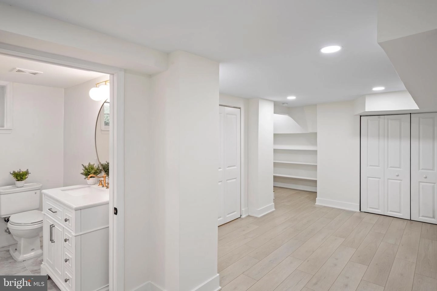 300 Williamsburg Dr, Silver Spring, MD 20901 photo 56