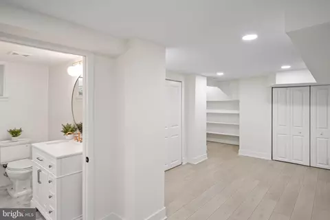 300 Williamsburg Dr, Silver Spring, MD 20901 photo 56