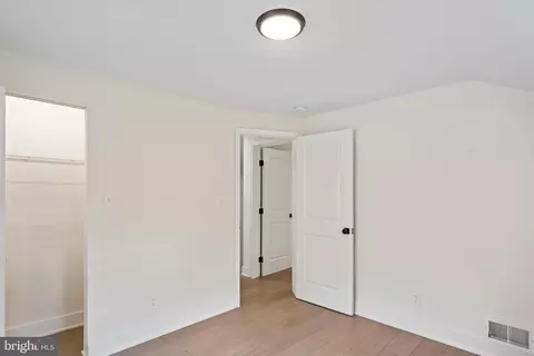 300 Williamsburg Dr, Silver Spring, MD 20901 photo 48