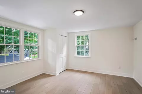 300 Williamsburg Dr, Silver Spring, MD 20901 photo 33