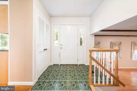 2313 Blue Valley Dr, Silver Spring, MD 20904 photo 8