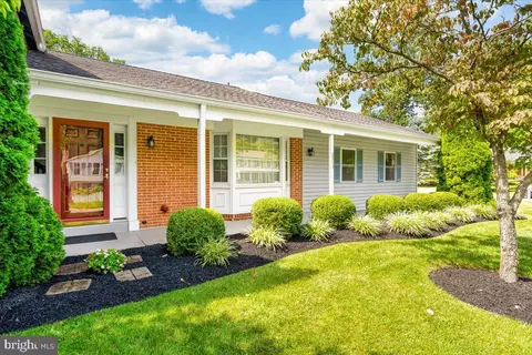 2313 Blue Valley Dr, Silver Spring, MD 20904 photo 7
