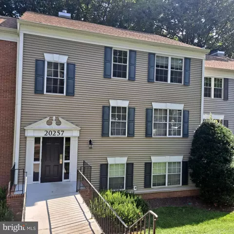 20257 Shipley Ter #5-A-201, Germantown, MD 20874