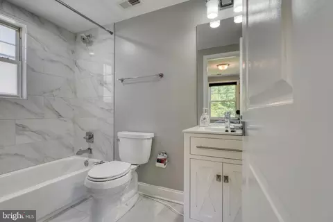 1011 Hollywood Ave, Silver Spring, MD 20904 photo 23