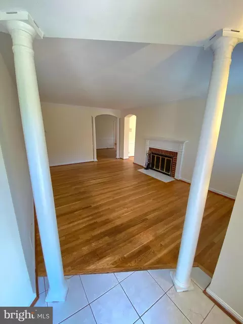 1612 Flora Ln, Silver Spring, MD 20910 photo 3