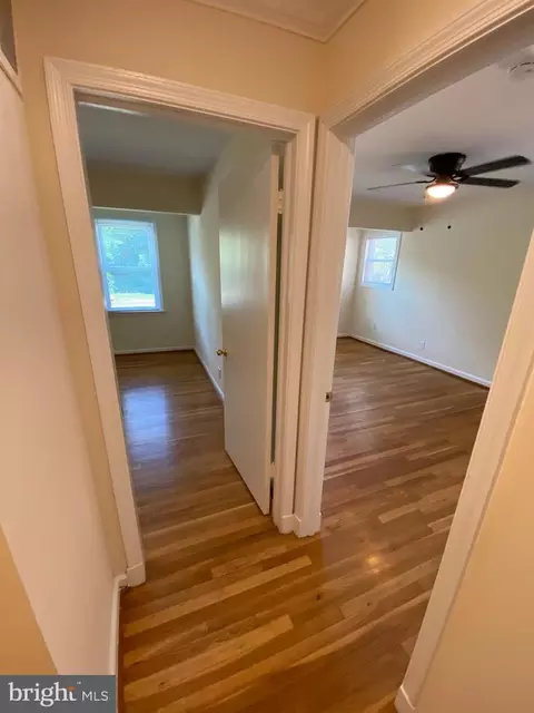 1612 Flora Ln, Silver Spring, MD 20910 photo 8