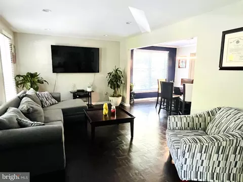 1910 Alabaster Dr, Silver Spring, MD 20904 photo 5