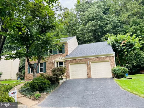1910 Alabaster Dr, Silver Spring, MD 20904 photo 2