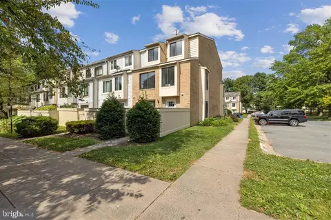 8855 Welbeck Way, Gaithersburg, MD 20877