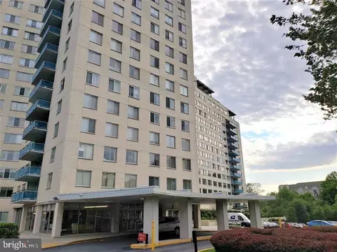 10500 Rockville Pike #525, Rockville, MD 20852