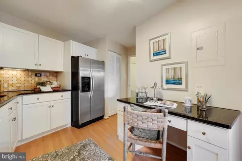 15107 Interlachen Dr #2-804, Silver Spring, MD 20906 photo 9