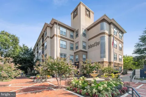 11800 Old Georgetown Rd #1215, Rockville, MD 20852