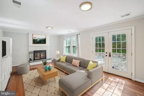 13905 Pleasant Grove Ct, Silver Spring, MD 20904 photo 7