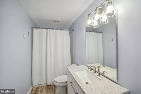 13905 Pleasant Grove Ct, Silver Spring, MD 20904 photo 33