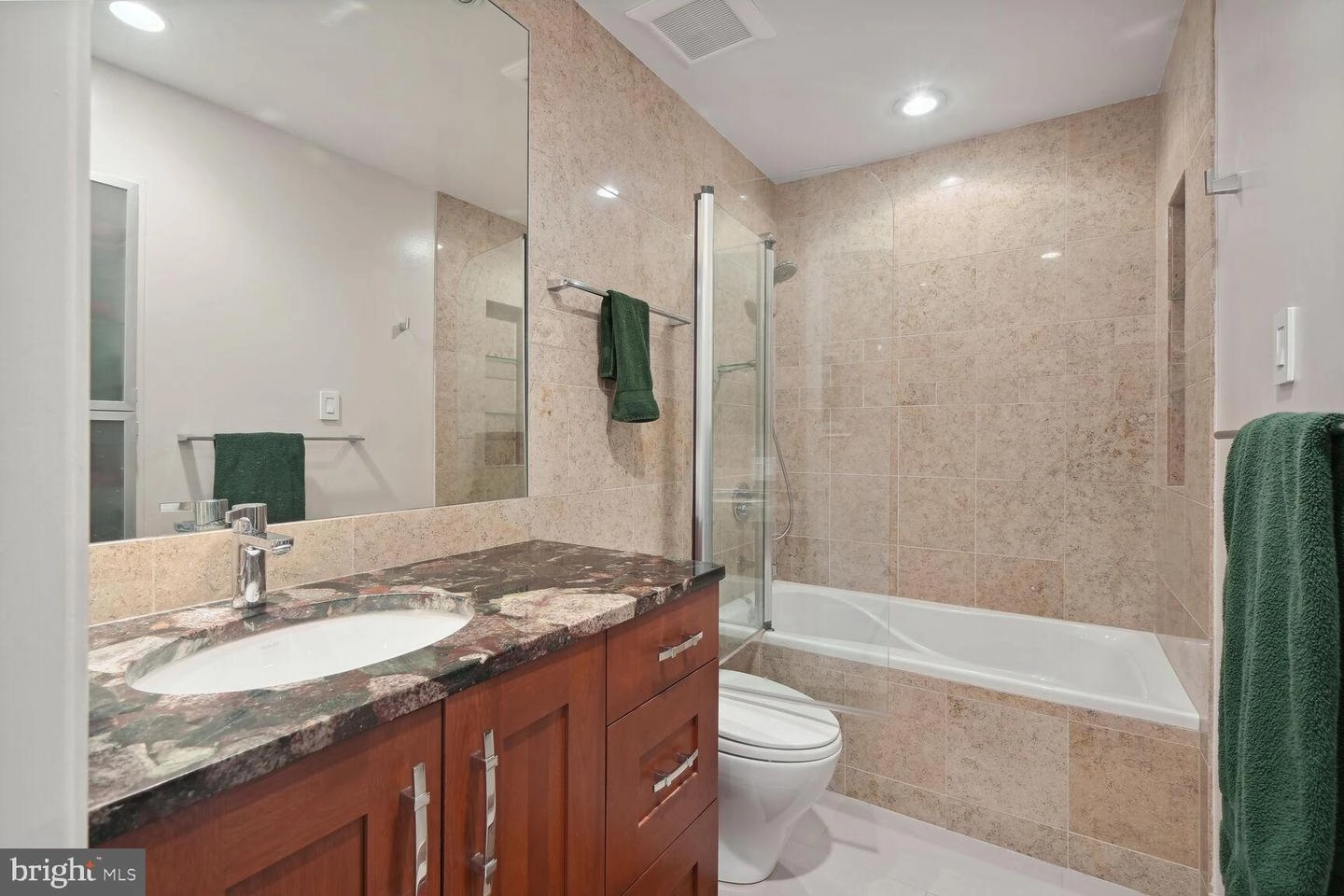 6 Symphony Woods Ct, Silver Spring, MD 20901 photo 32
