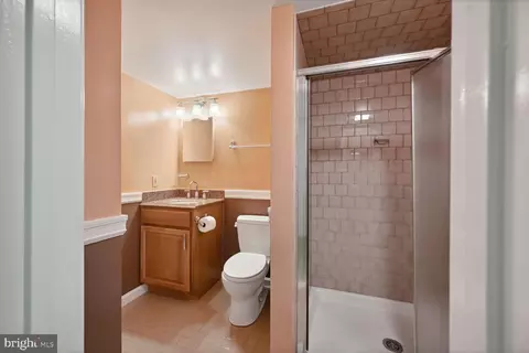 6 Symphony Woods Ct, Silver Spring, MD 20901 photo 41