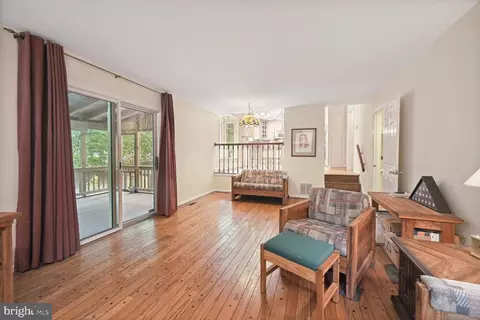 6 Symphony Woods Ct, Silver Spring, MD 20901 photo 16