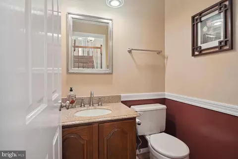 6 Symphony Woods Ct, Silver Spring, MD 20901 photo 21