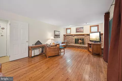 6 Symphony Woods Ct, Silver Spring, MD 20901 photo 18