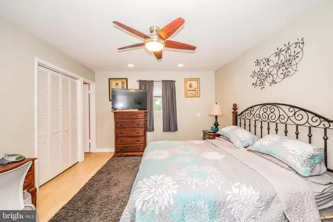 10911 Martha Dr, Silver Spring, MD 20901 photo 21