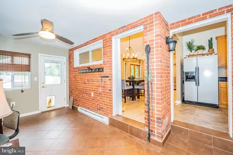 10911 Martha Dr, Silver Spring, MD 20901 photo 19