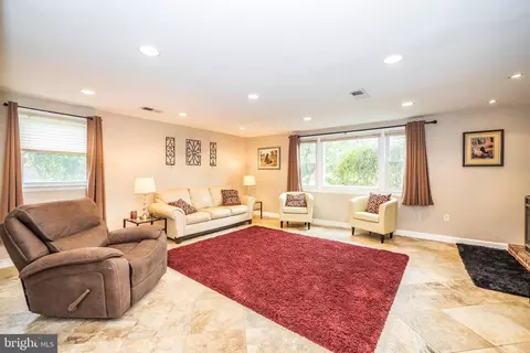 10911 Martha Dr, Silver Spring, MD 20901 photo 34