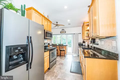 10911 Martha Dr, Silver Spring, MD 20901 photo 11