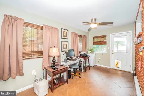 10911 Martha Dr, Silver Spring, MD 20901 photo 17