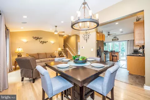 10911 Martha Dr, Silver Spring, MD 20901 photo 10