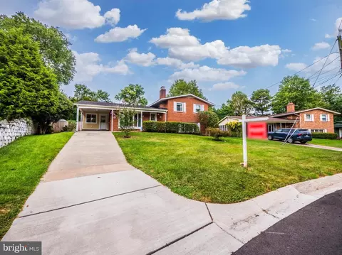 10911 Martha Dr, Silver Spring, MD 20901 photo 2