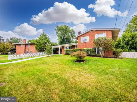 10911 Martha Dr, Silver Spring, MD 20901 photo 3