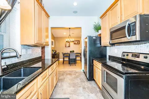 10911 Martha Dr, Silver Spring, MD 20901 photo 13