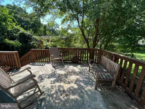 210 Hannes St, Silver Spring, MD 20901 photo 3