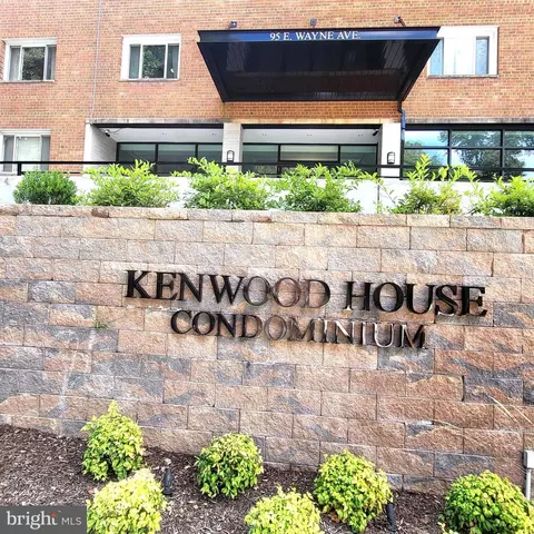 95 E Wayne Ave #207, Silver Spring, MD 20901