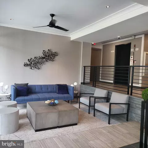 95 E Wayne Ave #207, Silver Spring, MD 20901 photo 2