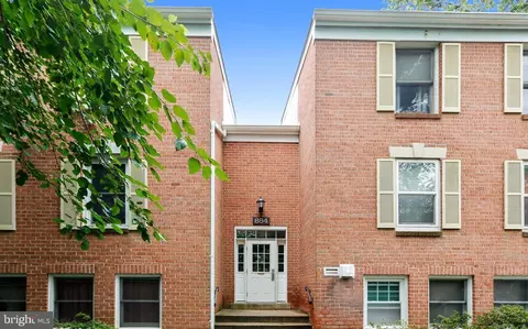 884 Quince Orchard Blvd #884-T1, Gaithersburg, MD 20878