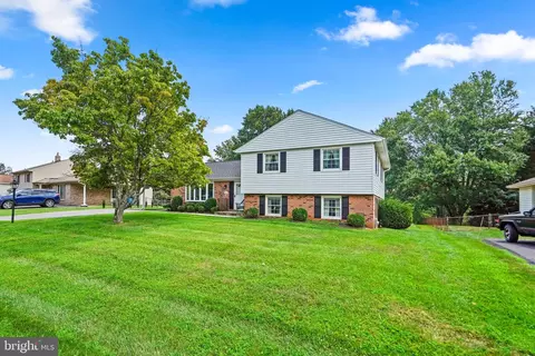19413 Olney Mill Rd, Olney, MD 20832