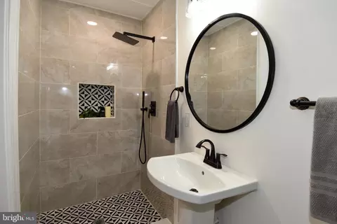 428 Hamilton Ave, Silver Spring, MD 20901 photo 45