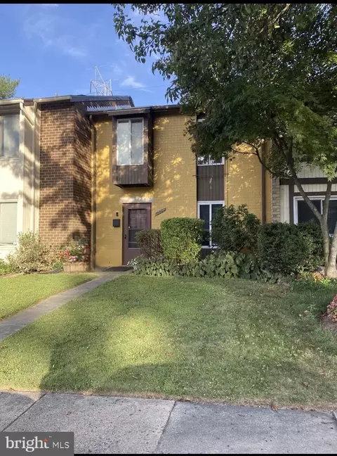 10008 Wedge Way, Montgomery Village, MD 20886