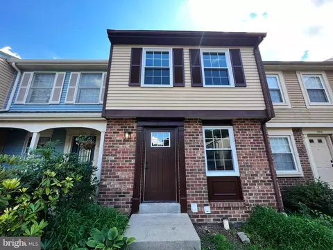 1267 Elm Grove Cir, Silver Spring, MD 20905 photo 2