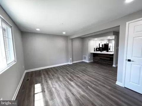 1267 Elm Grove Cir, Silver Spring, MD 20905 photo 3