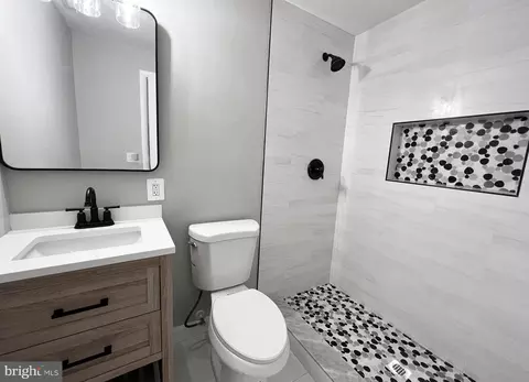1267 Elm Grove Cir, Silver Spring, MD 20905 photo 11