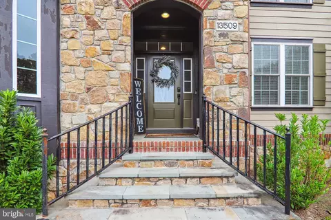 13509 Moonlight Trail Dr, Silver Spring, MD 20906 photo 4