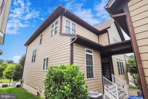13509 Moonlight Trail Dr, Silver Spring, MD 20906 photo 5
