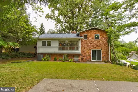 11711 Caplinger Rd, Silver Spring, MD 20904 photo 3