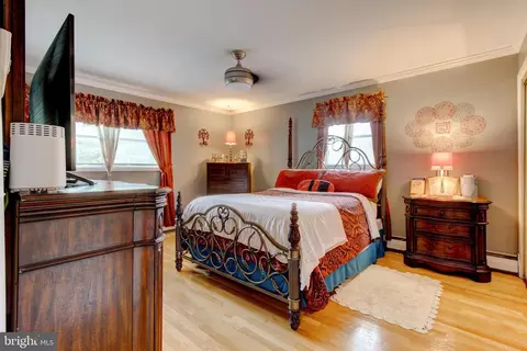 11711 Caplinger Rd, Silver Spring, MD 20904 photo 17