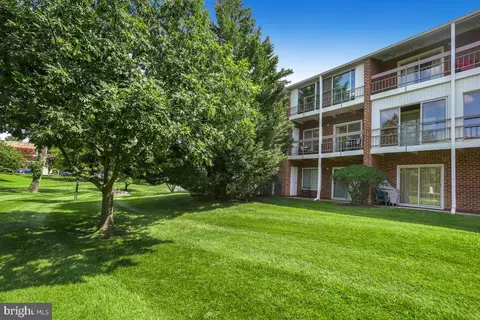 15100 Glade Dr #11-2F, Silver Spring, MD 20906 photo 25
