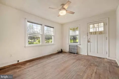 408 E Melbourne Ave, Silver Spring, MD 20901 photo 4